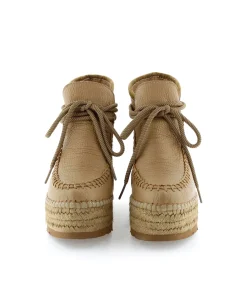 Bota baja en napa camel Creta