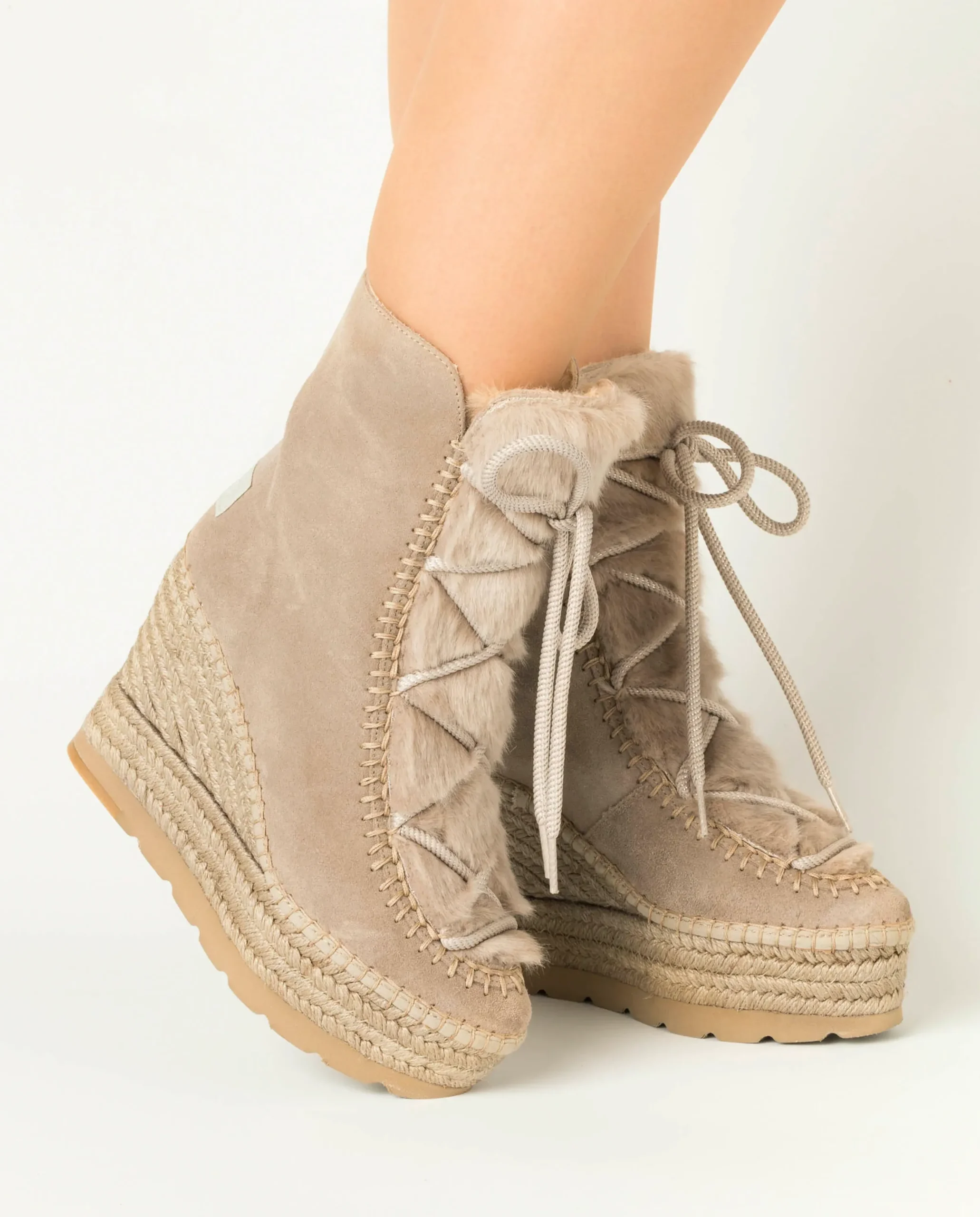Botin de pelo en serraje piedra Tilo 7